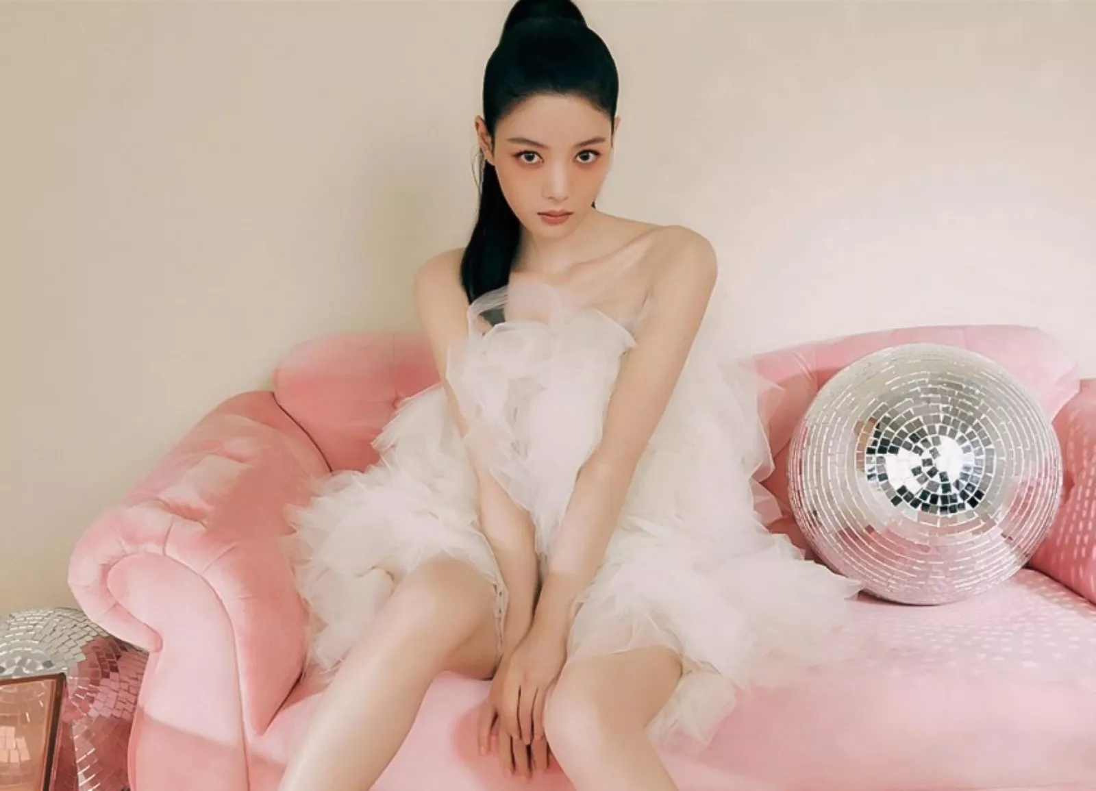 Kecantikan Memukau Aktris Cilik Korea Kim Yoo Jung yang Beranjak Gede