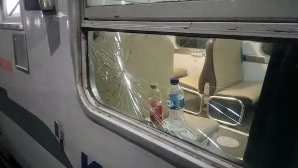 Pelemparan Batu pada KA Pasundan di Surabaya, Pelaku Bisa Terancam Pidana Penjara