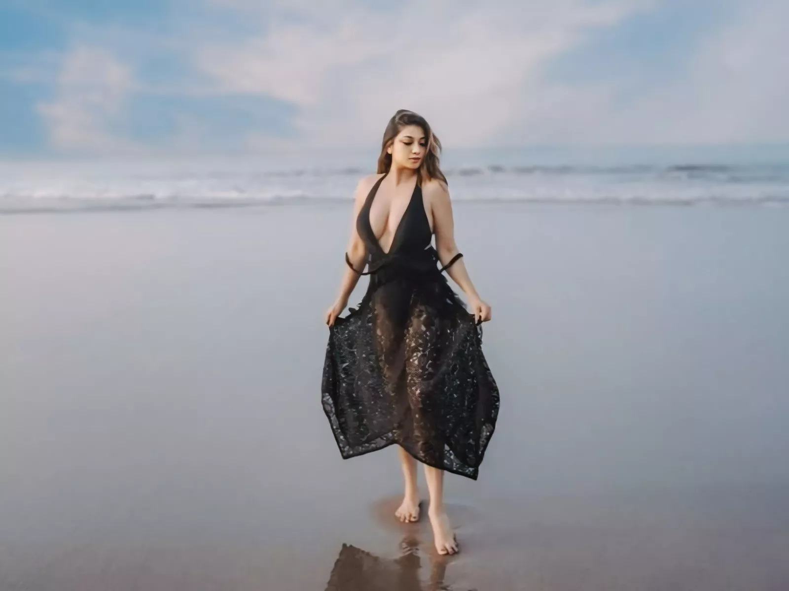 Tinggal di US, Sarah Azhari Makin Aduhai, Cantik dan Awet Muda