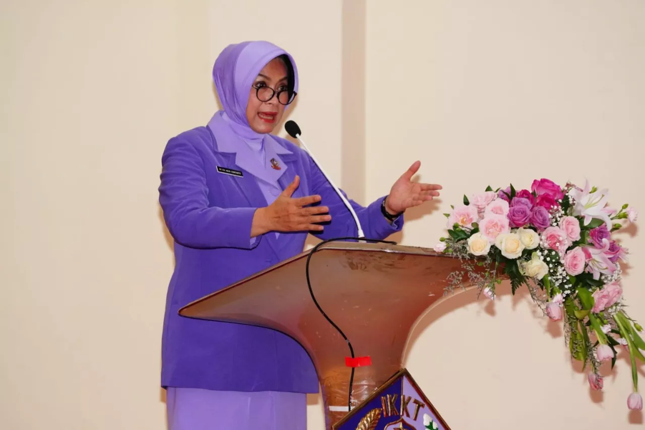 Peringati HUT ke-58, IKKT Pragati Wira Anggini Serahkan Bantuan pada Sekolah Master Indonesia
