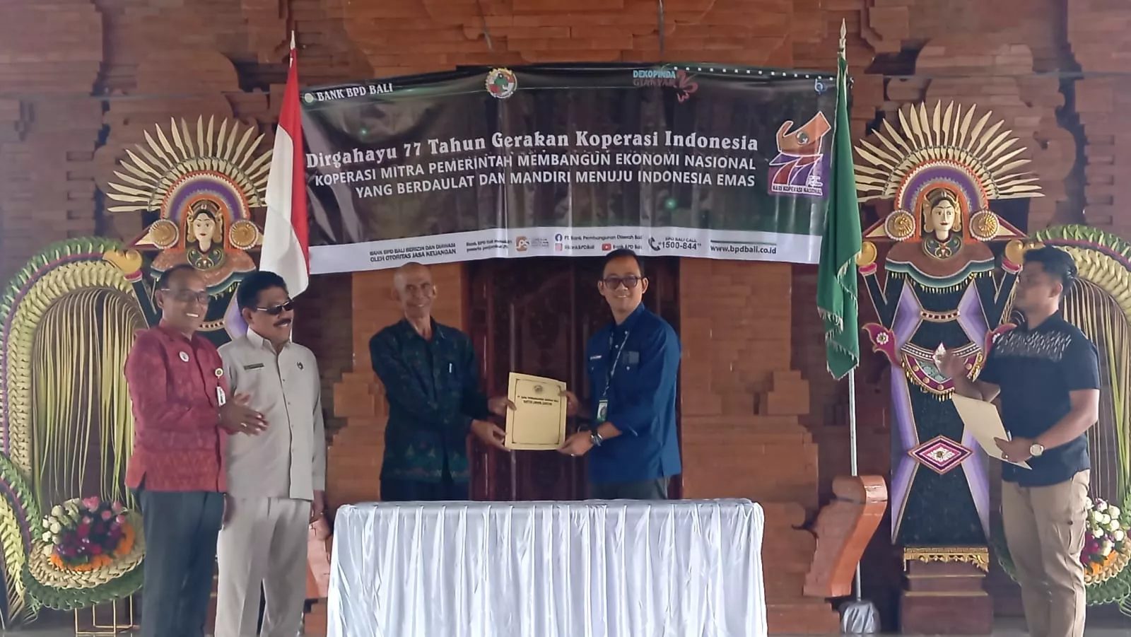 Puncak Harkop ke-77 Gerakan Koperasi Kabupaten Gianyar Menuju Ekonomi Nasional Berdaulat Mandiri