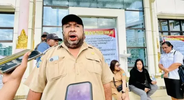 ASN Biro Pengadaan Papua Barat Blokir Ruangan, Protes Kebijakan Internal