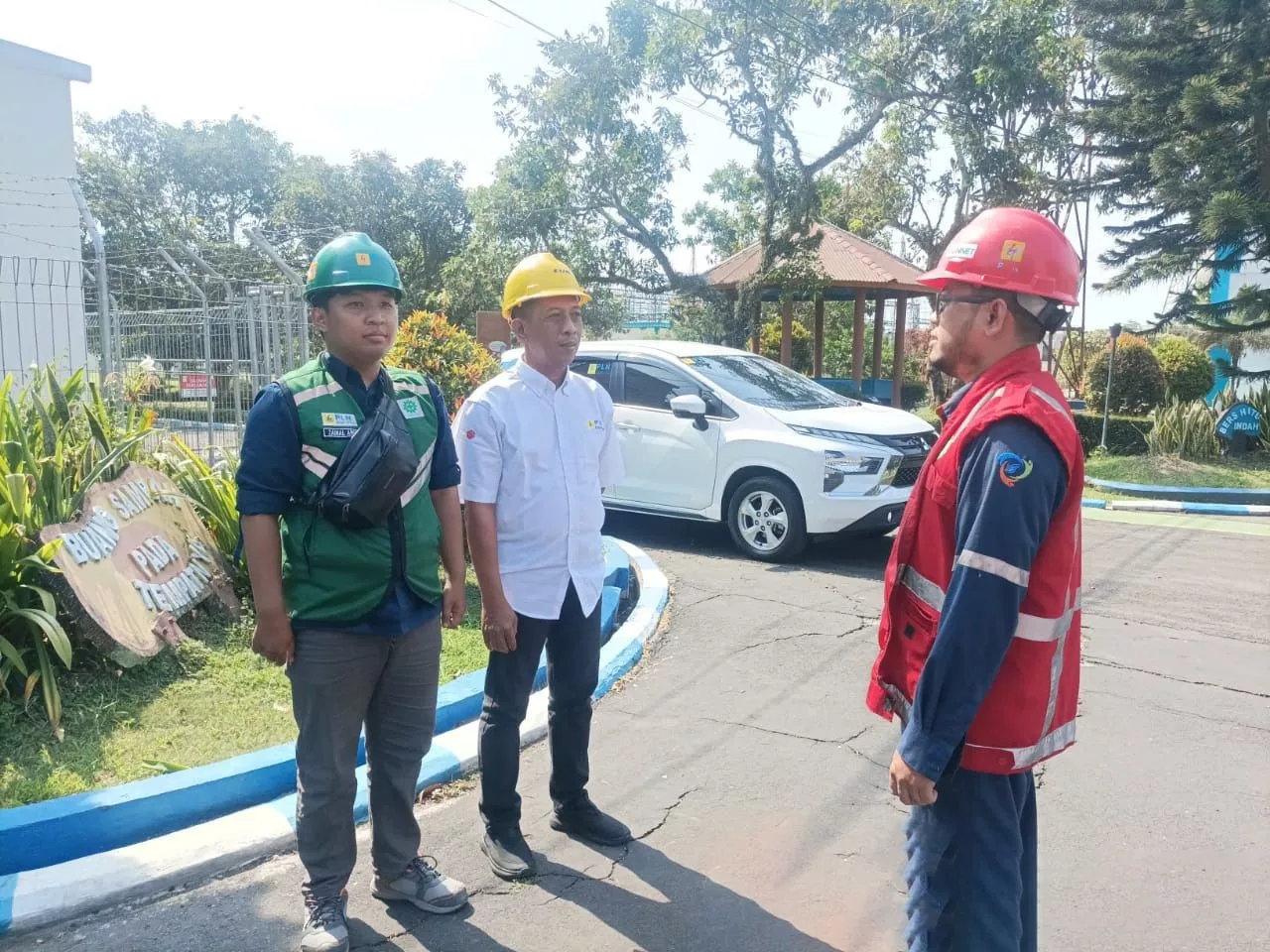 PLN Icon Plus Tingkatkan Keandalan Layanan dengan Progres Dummy Load di ULP Kebonagung
