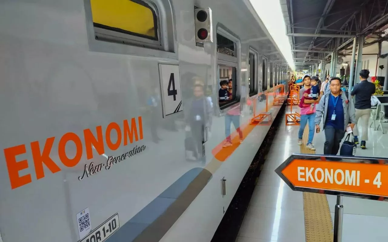 KA Blambangan Ekspres Menjadi Kereta dengan Rute Terpanjang, Okupansi Naik 57 Persen