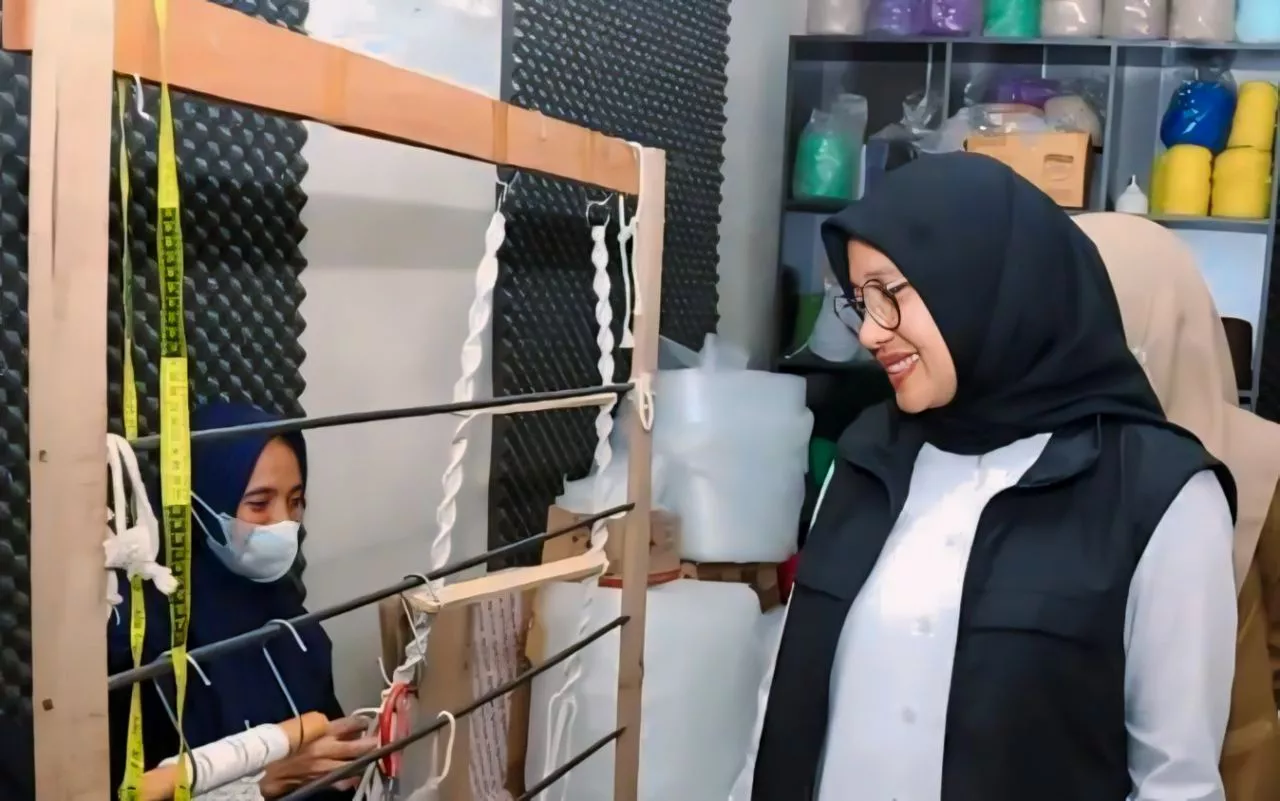 Raup Omset Ratusan Juta dari E-Commerce, Ipuk Fiestiandani Sebut Karlita Menginspirasi
