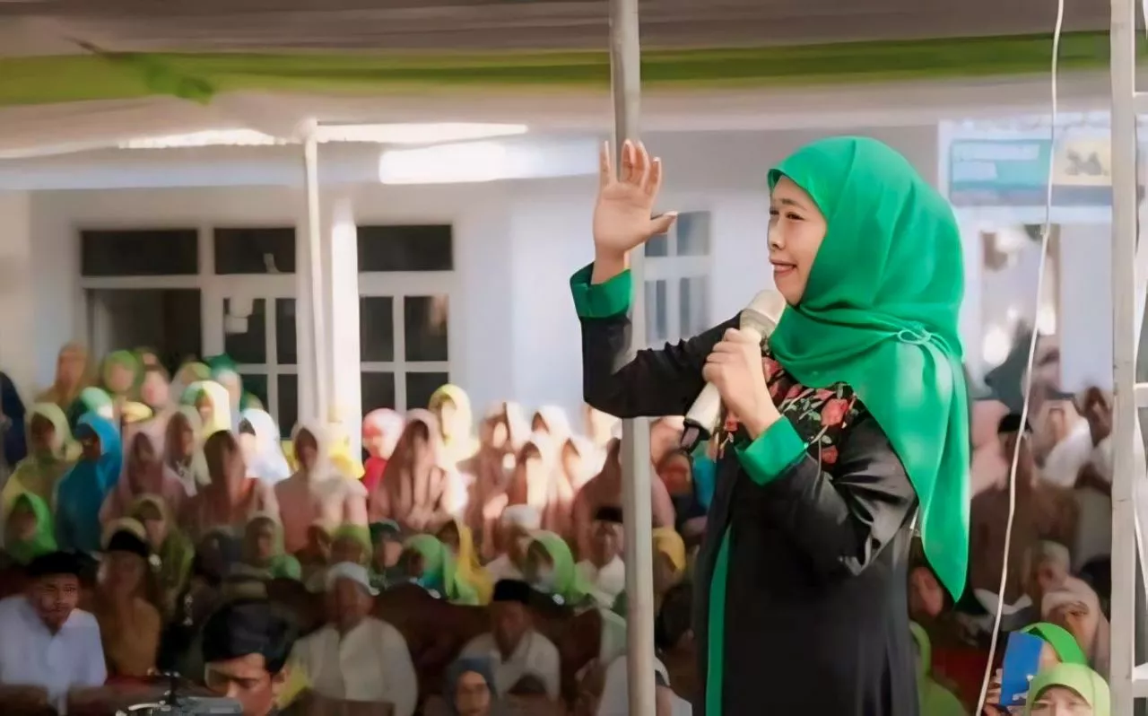 Resmikan Pesantren di Jember, Khofifah Indar Parawansa Minta Muslimat NU Perbanyak Sedekah