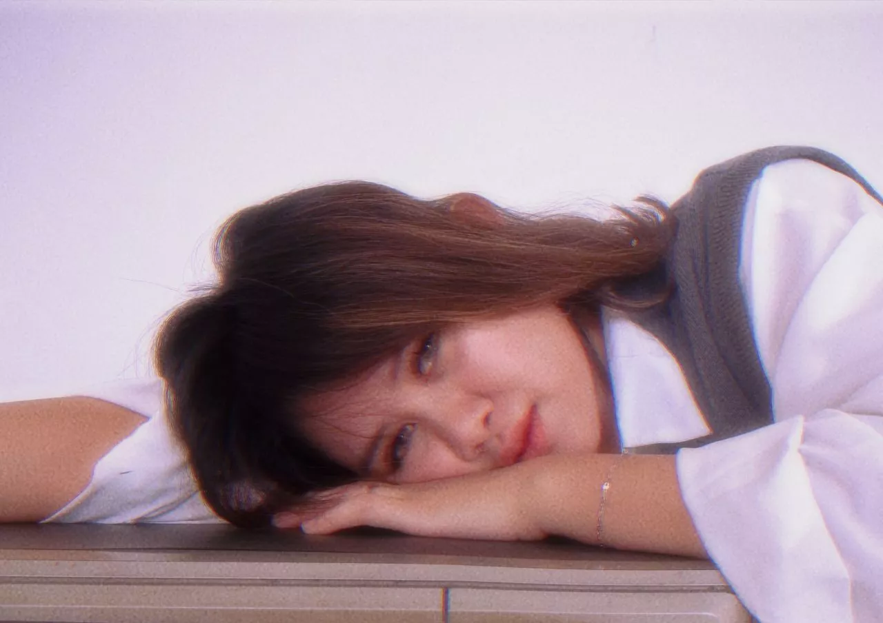 Sabiella Maris Kembali dengan Mini Showcase, Tampilkan 'Uneasy' sebagai Single Terbaru