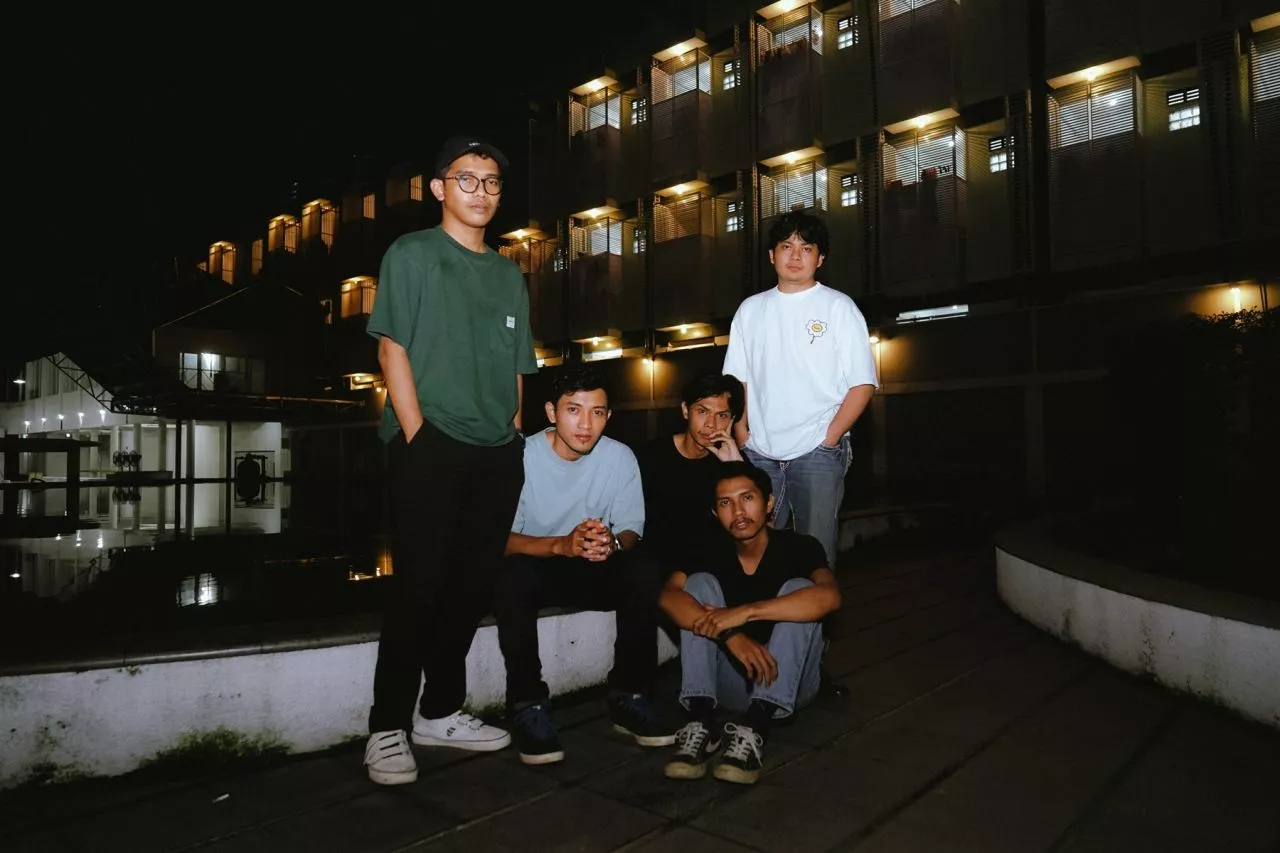 Band Asal Jombang, Fiore, Rilis “When The Seasons Change” dengan Kisah Penuh Makna