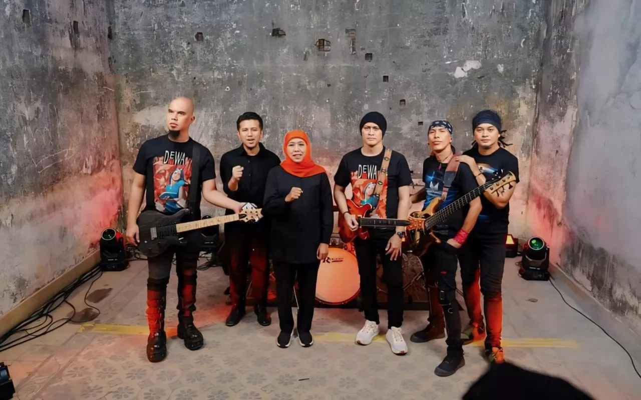 Kampanye Pilgub Jatim, Khofifah Indar Parawansa Syuting Video Klip Bersama Dewa 19