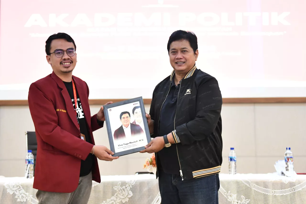 Hadir Di Akademi Politik IMM, Wamentrans Viva Yoga Ajak Mahasiswa Jadi Transmigran Lewat Beasiswa Transmigrasi Patriot