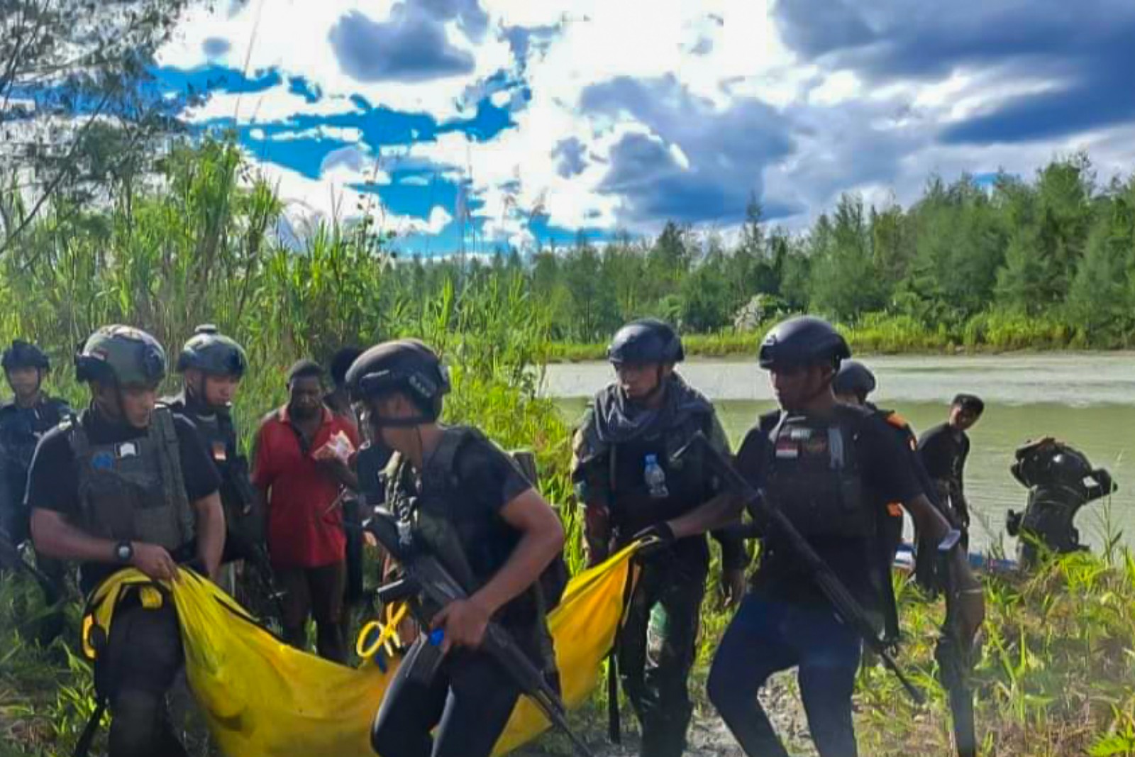 Terjadi Kontak Tembak Marinir dan KKB di Dekai Papua, 1 Tewas dan 2 Lainnya Diringkus