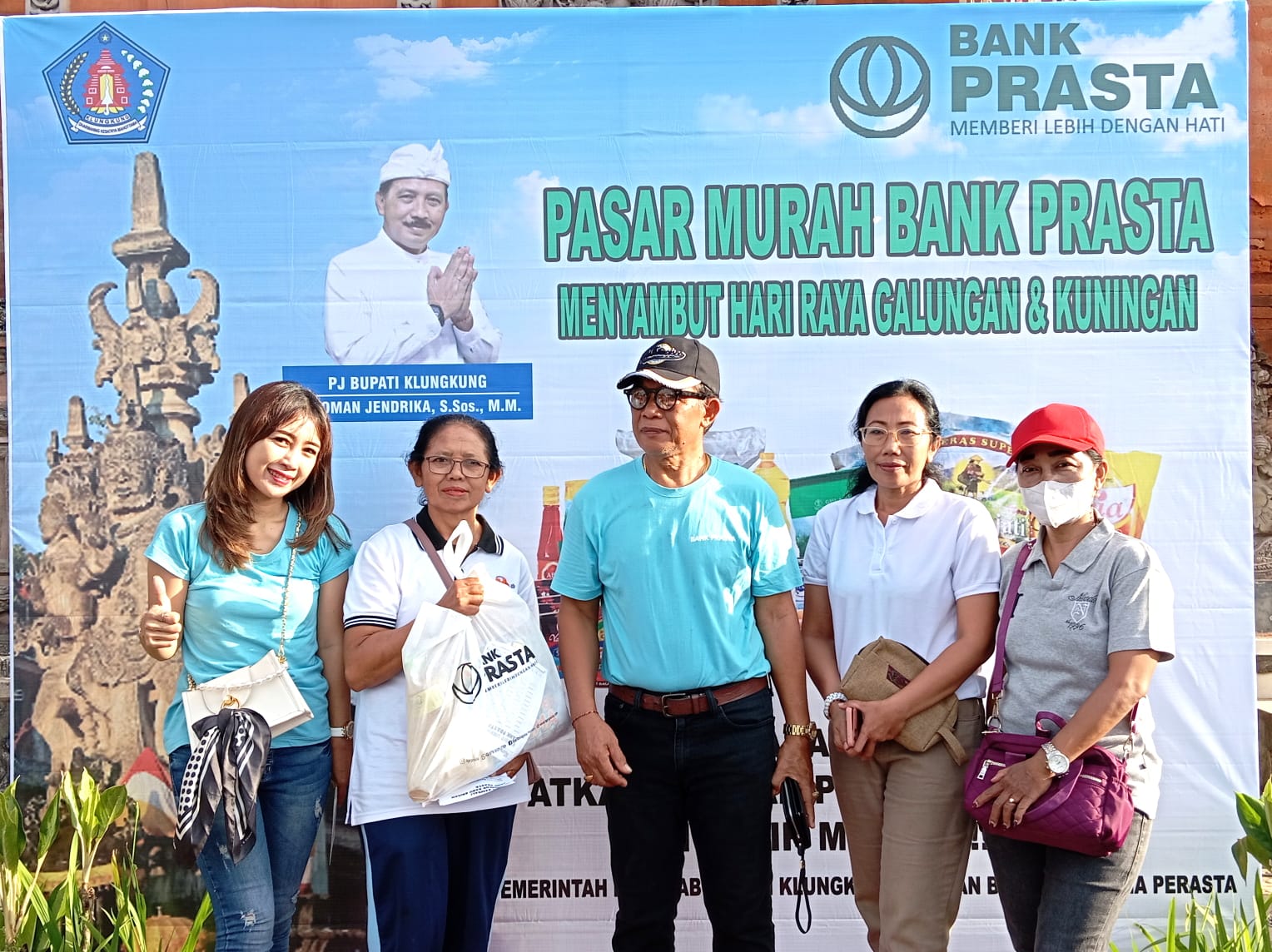 BPR Balaguna Perasta Menggelar Pasar Murah Jelang Hari Raya Galungan