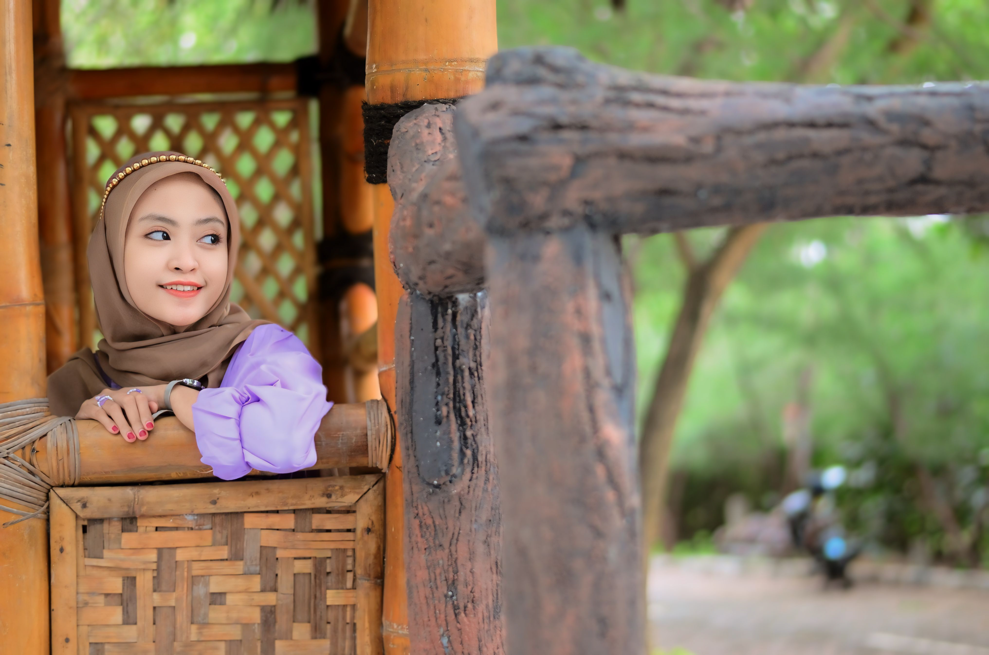 Menjelajahi Keindahan Mangrove Gunung Anyar, Sebuah Oasis dalam Kebisingan Kota Surabaya