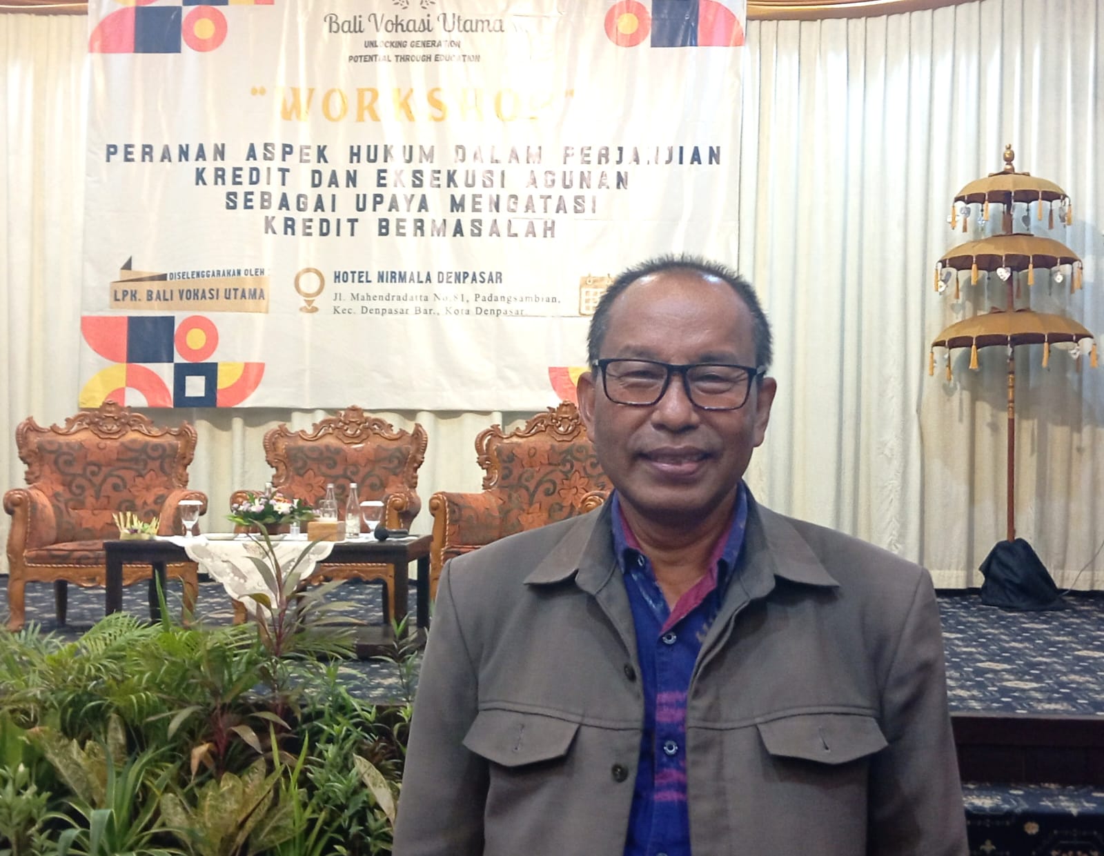 Anggota Badan Pengawas LPD Desa Adat Padonan, Dr. Ian Bhaskara, S.S, M.Par, CHt,