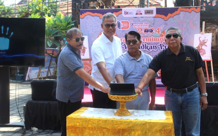 Jamkrida Bali Merayakan HUT ke-13 dengan Peluncuran Maskot Baru 'Gek Mas' dan 'Jik Raka'