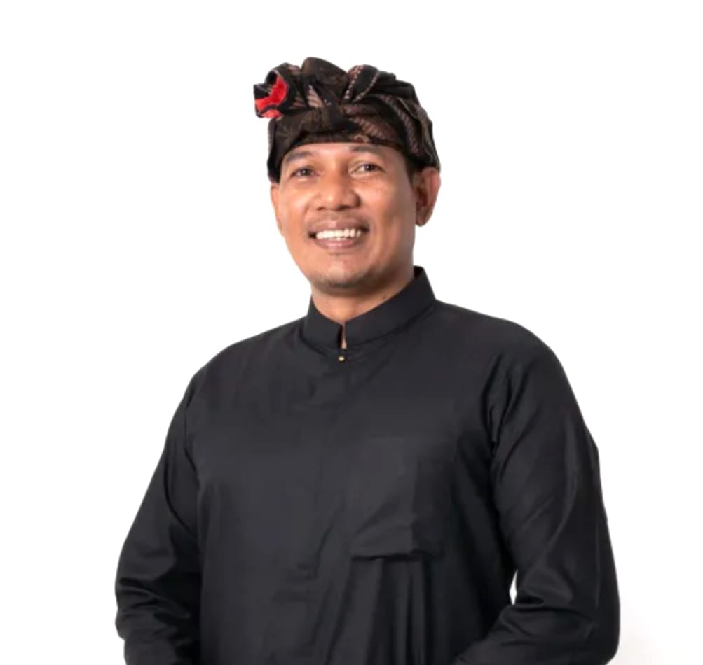 Bendesa Adat Kesiman Denpasar I Ketut Wisna, ST,.M.M Mengucapkan Selamat Hari Raya Idul Adha 1445 H