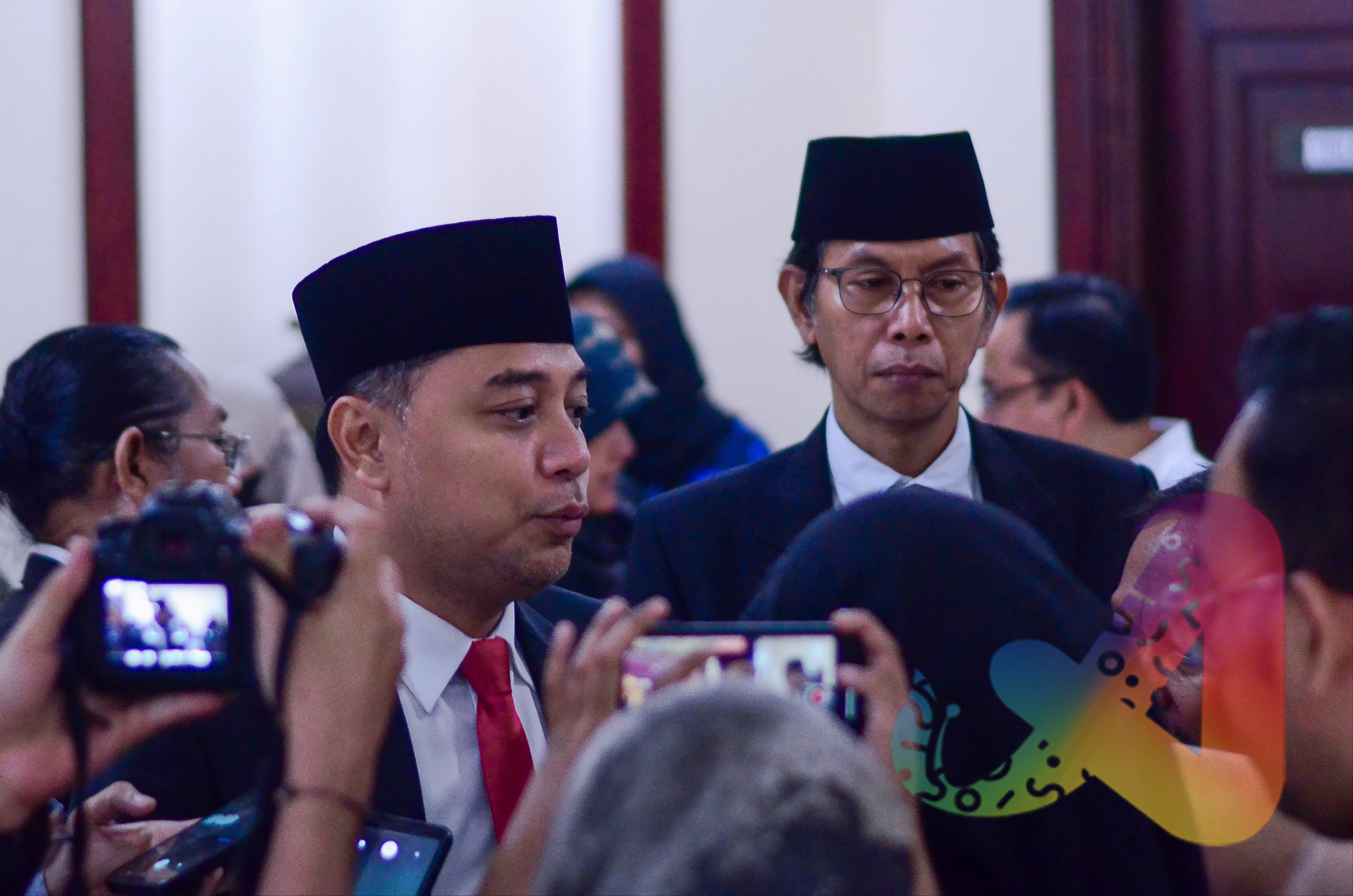 Wali Kota Surabaya dan Ketua DPRD Kota Surabaya (FOTO: Fuday)