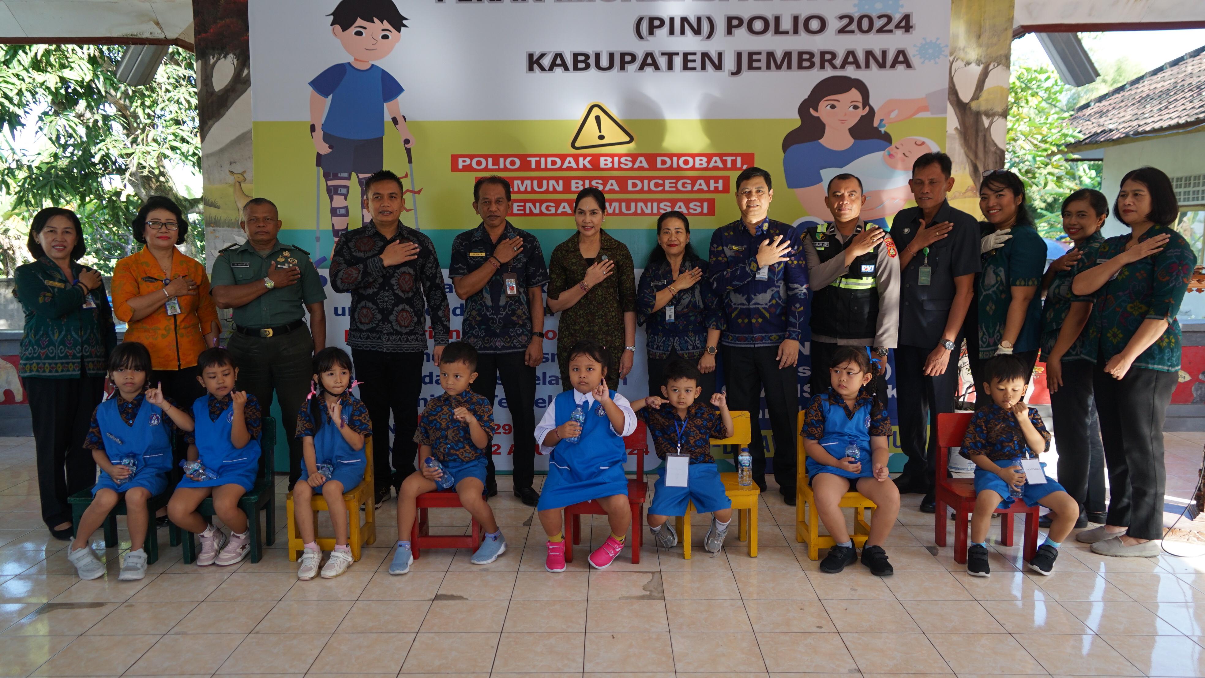 Tingkatkan Herd Immunity, Wabup Ipat Kick Off PIN Polio Jembrana