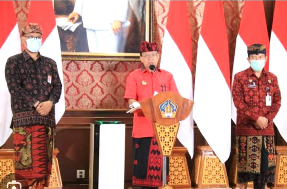 Penggunaan Busana Adat Bali, Salah Satu Tonggak Peradaban Penanda Bali Era Baru