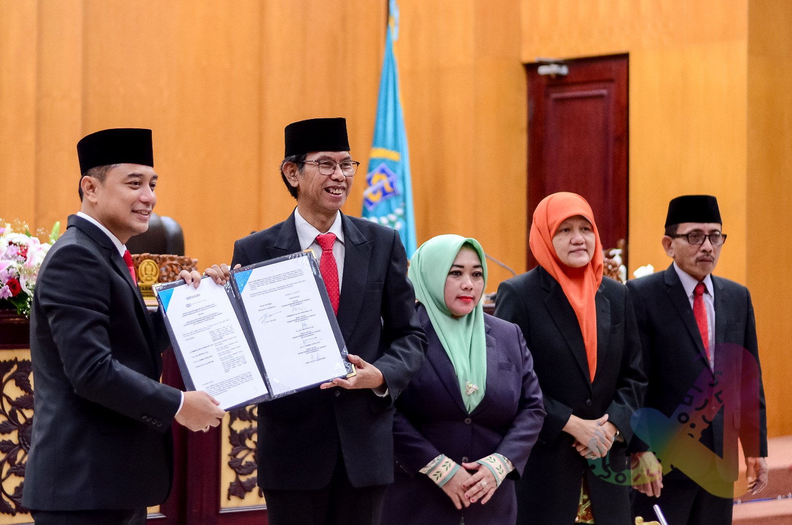 DPRD Kota Surabaya Setujui Raperda RPJPD, Eri Cahyadi Sebut BPJS Kewenangan Provinsi