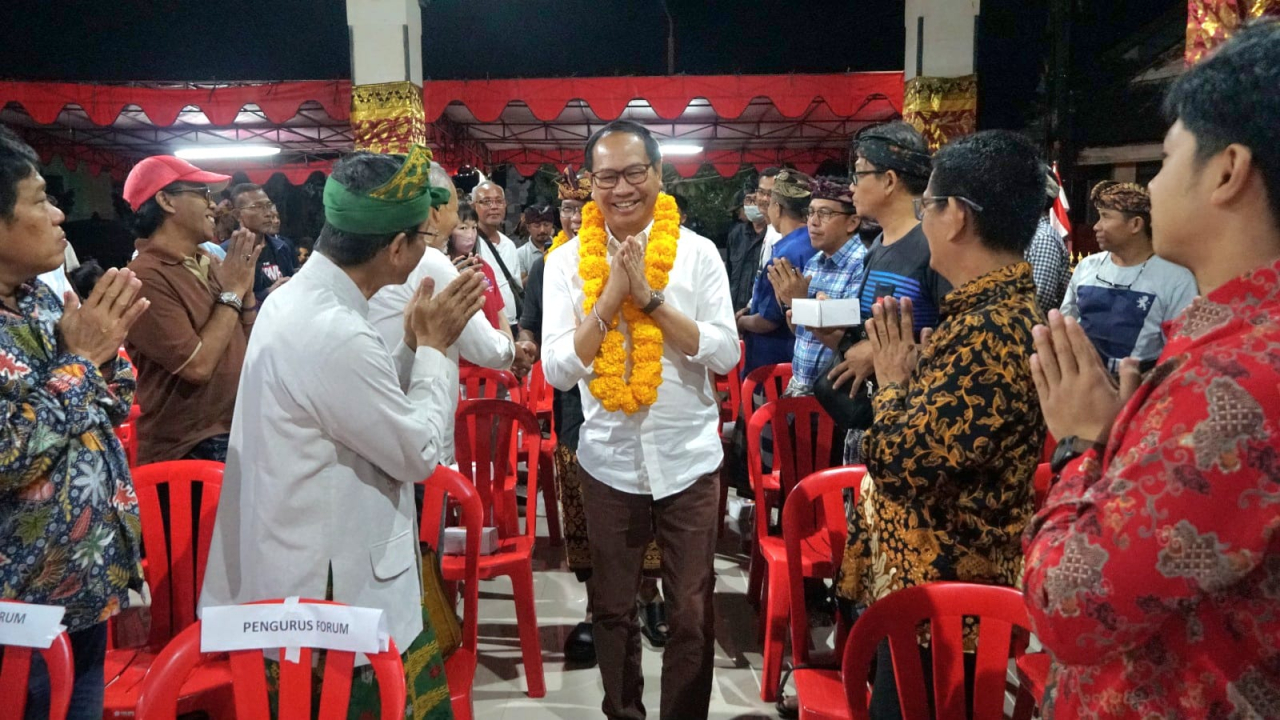 I Ketut Suiasa Kukuhkan Pengurus Forum Ketua Perumahan se-Kecamatan Kuta Selatan