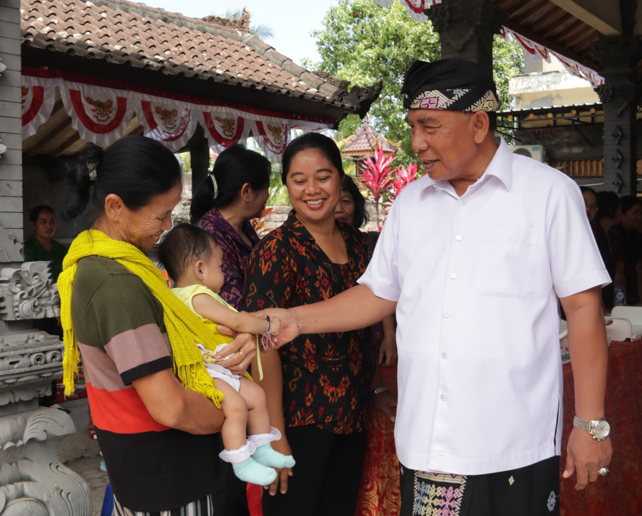 Cegah Stunting, Bupati Tamba Dorong Gemar Makan Ikan Sejak Dini