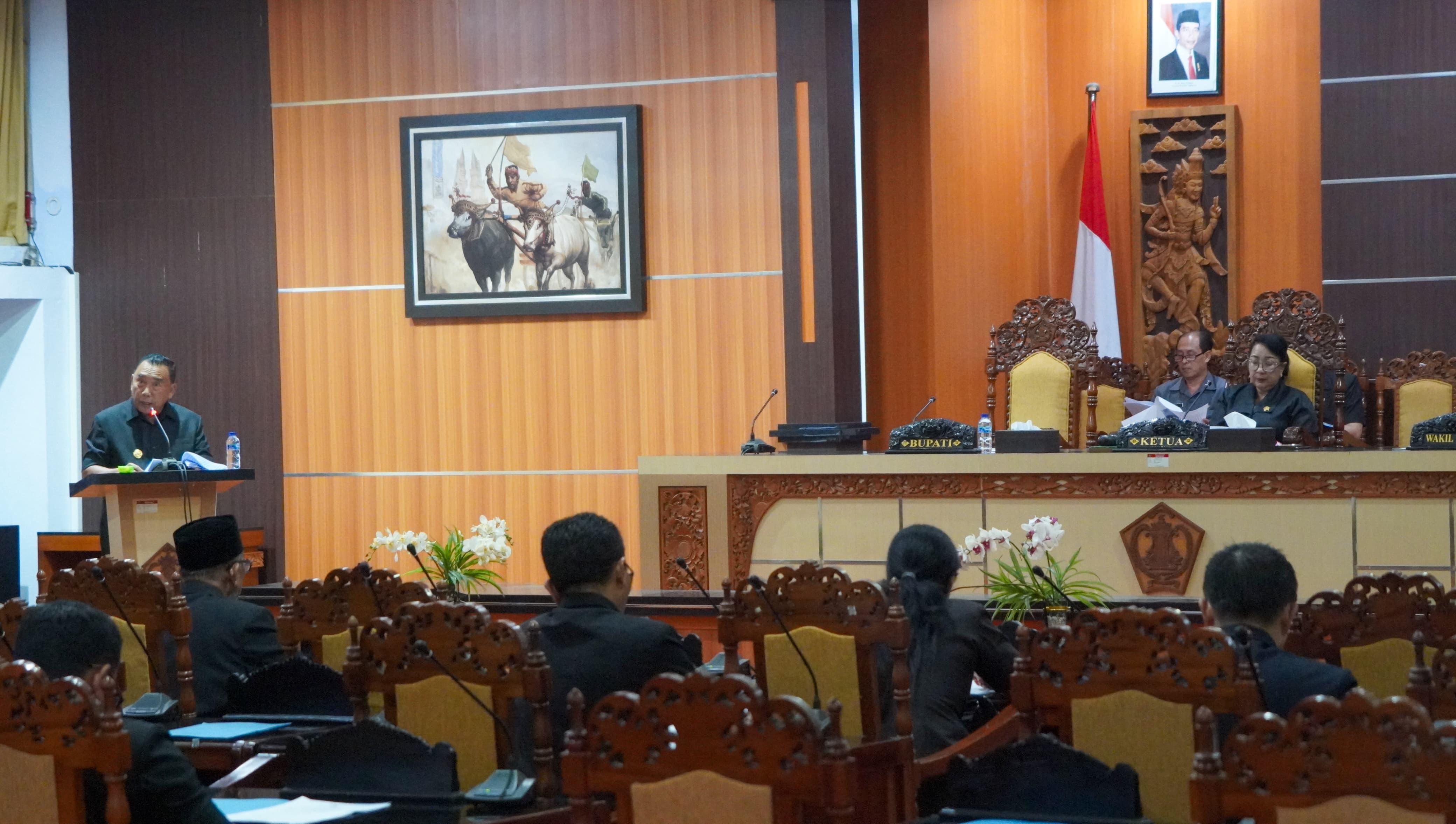 Bupati Tamba Sampaikan Ranperda Perubahan APBD 2024