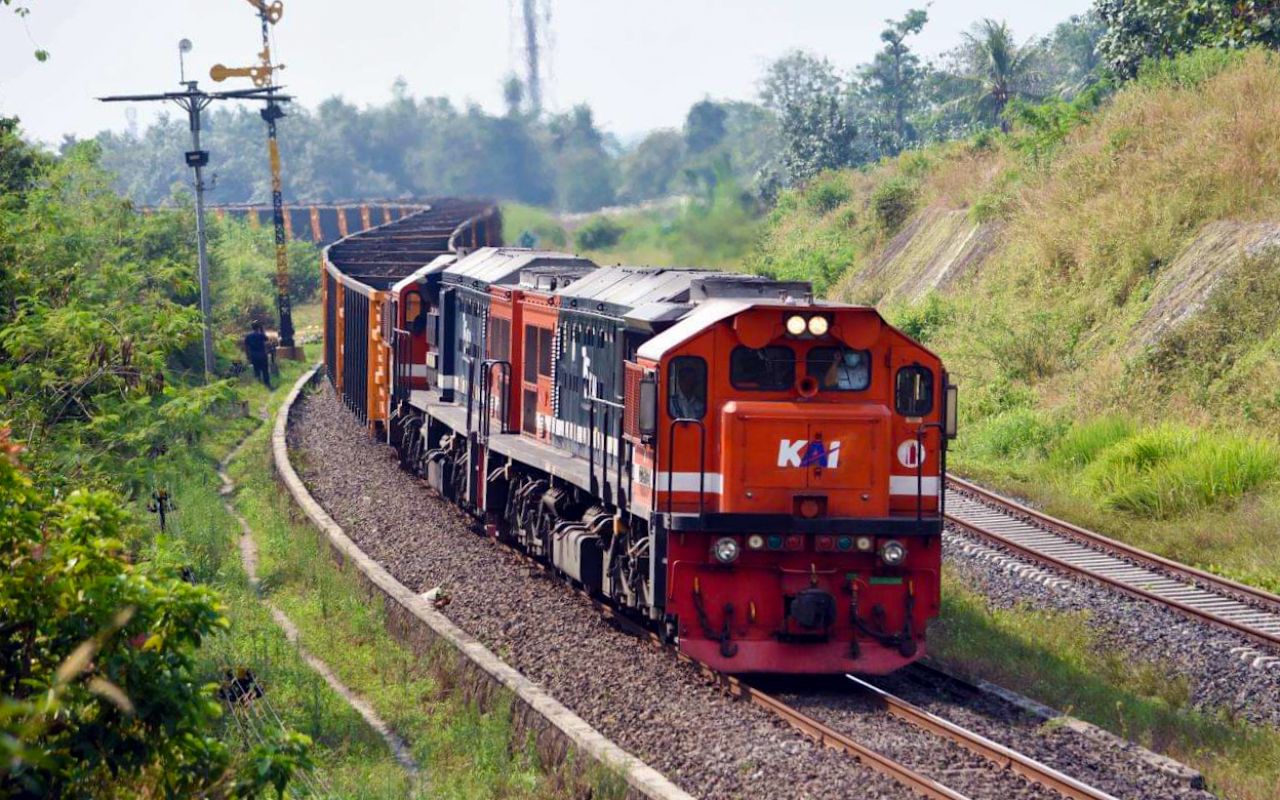 Transportasi Barang KAI Meningkat, Angkutan Batu Bara Dominasi 80%