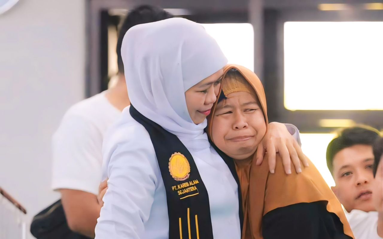 Khofifah Indar Parawansa Mengunjungi Pabrik MPS, Sapa dan Bersholawat dengan Ribuan Pekerja