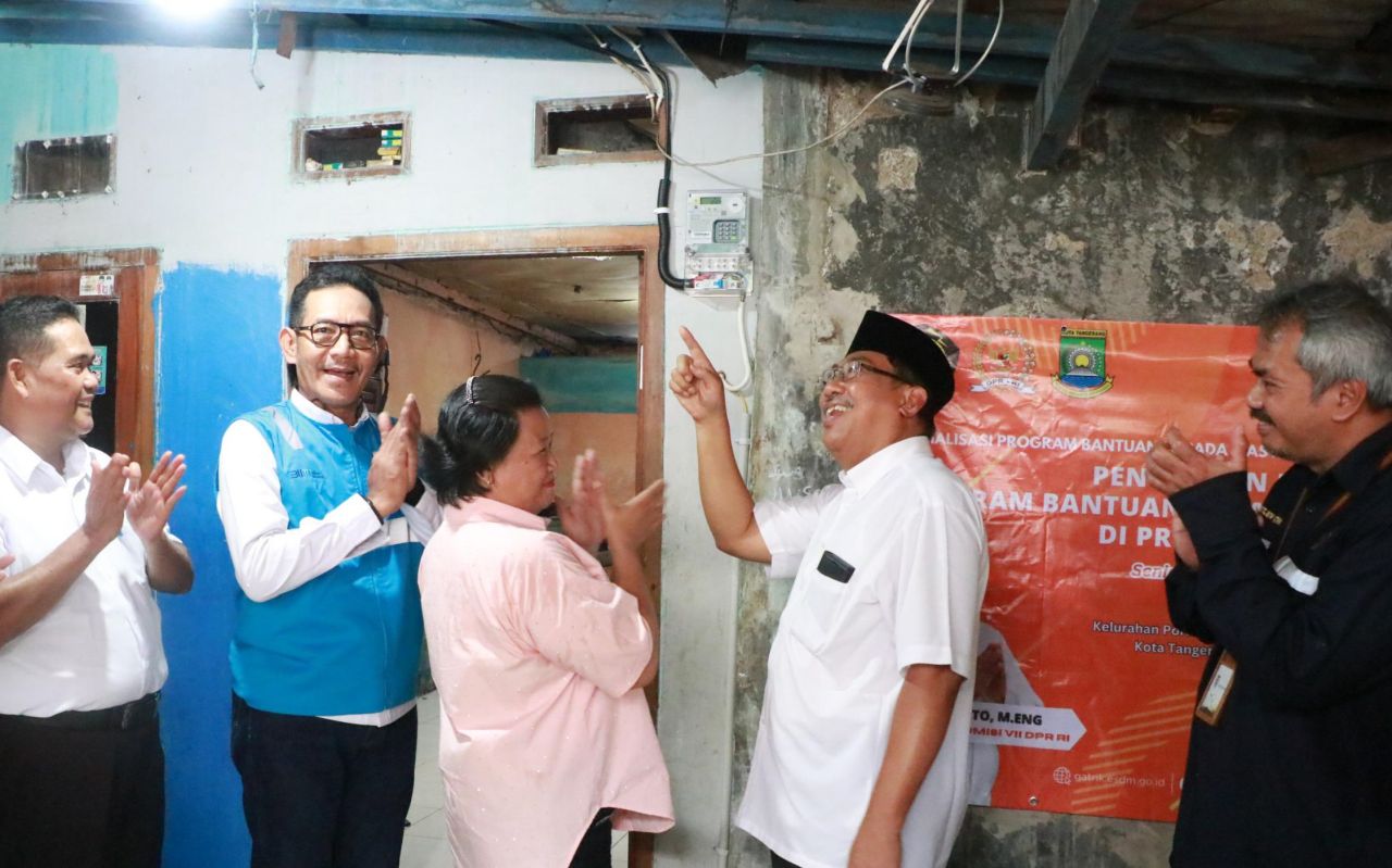 PLN dan Kementerian ESDM Salurkan Program BPBL Gratis untuk 122 Ribu Rumah Tangga di Banten