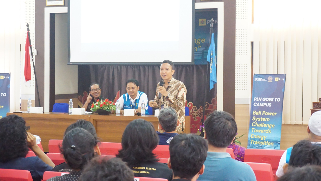 PLN UP2B BALI Beri Wawasan Sistem Kelistrikan Mahasiswa Udayana, di Bali , Jumat(20/9/2024).