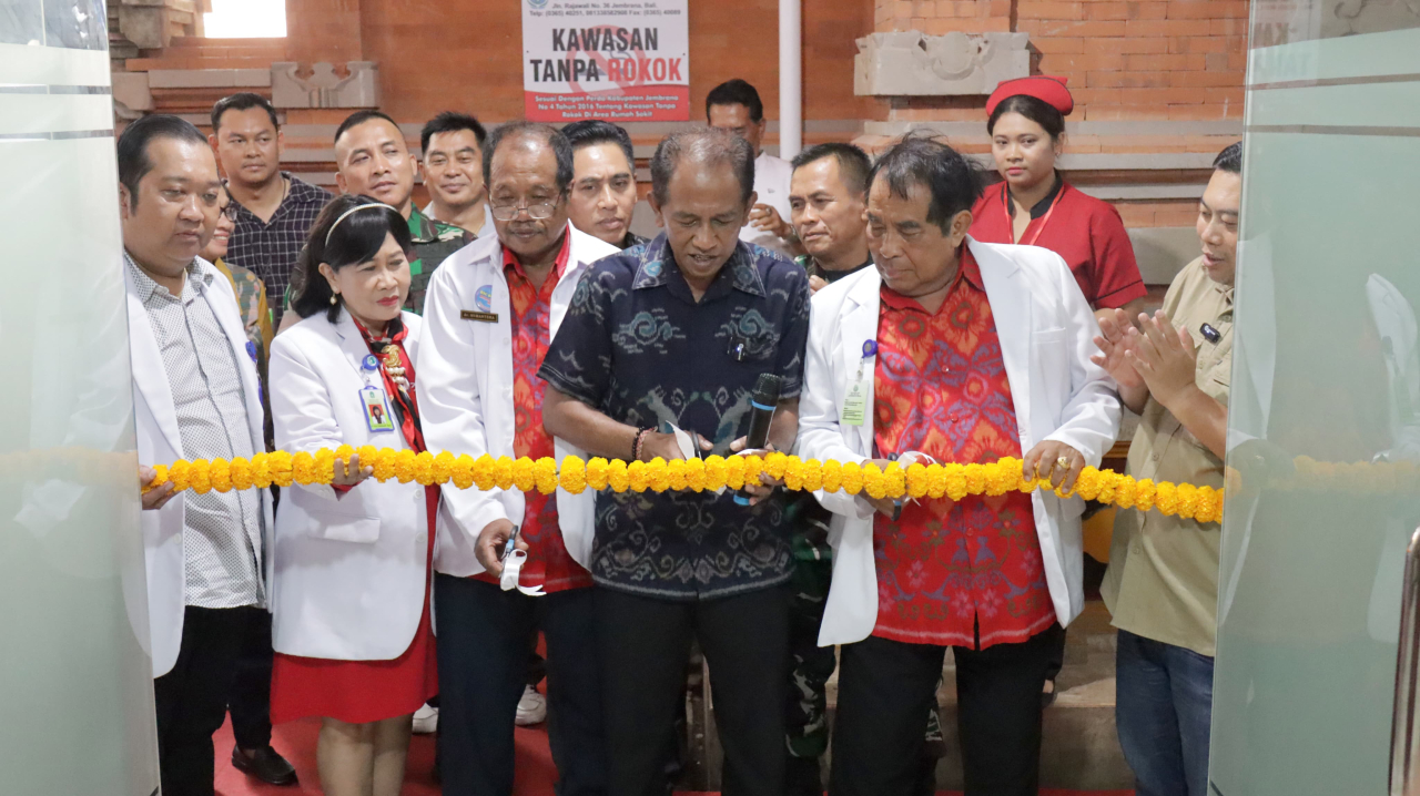 Sekda Made Budiasa Resmikan Layanan Bunda Recovery dan Vitology (BRV)