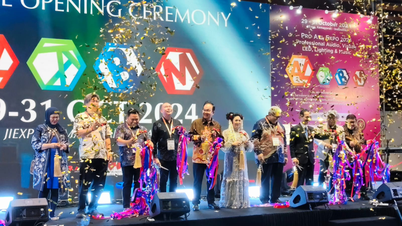 Pameran PRO AVL 2024 resmi dibuka hari ini dan berlangsung hingga 31 Oktober di Hall D2 JIEXPO Kemayoran, diikuti oleh 90 peserta dari 10 negara.