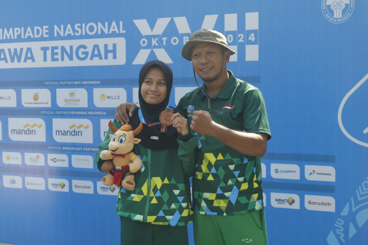 Baru Berlaga di Peparnas, Eifie Sangat Bahagia Raih Perunggu Lari 400 MT