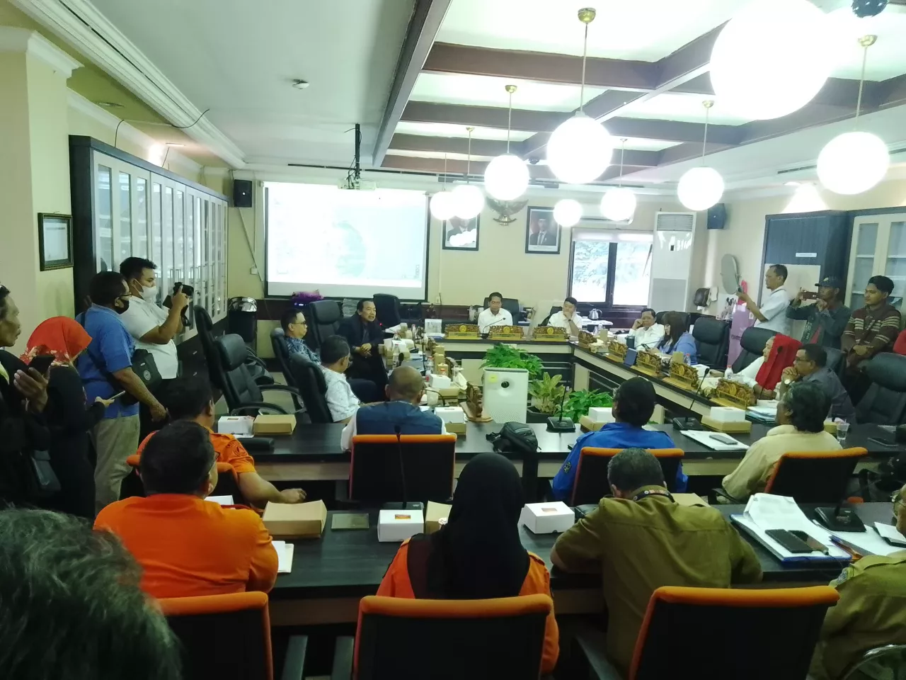 Komisi C DPRD Surabaya Sepakat Tolak Pembangunan Surabaya Water Front Land (SWL).