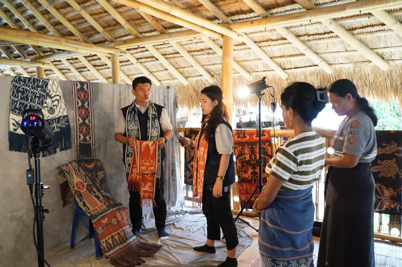 PLN Gelar Relawan Bakti BUMN di Sumba Timur, Kolaborasi Kementerian dan Lintas BUMN Untuk Pengabdian Masyarakat