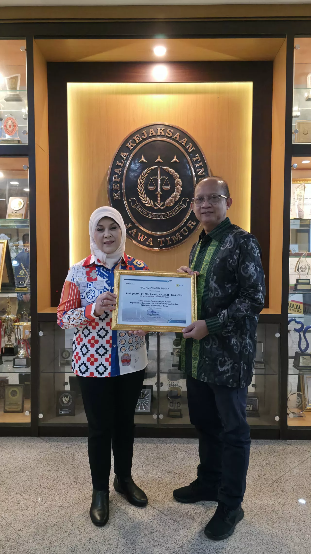 Upaya Percepat Pembangunan Proyek Strategis Nasional, PT PLN (Persero) UIP JBTB Gelar Audiensi dengan Kejati Jatim