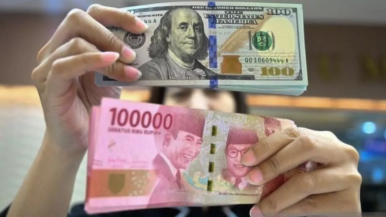 Rupiah Tembus Rp17.000 per Dolar AS, Catat Rekor Terendah Sepanjang Sejarah