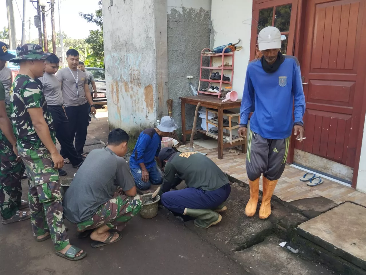 TMMD ke-124 Depok Hari ke-22 Percepatan Pembangunan Fisik, Drainase, dan RTLH untuk Warga Harjamukti