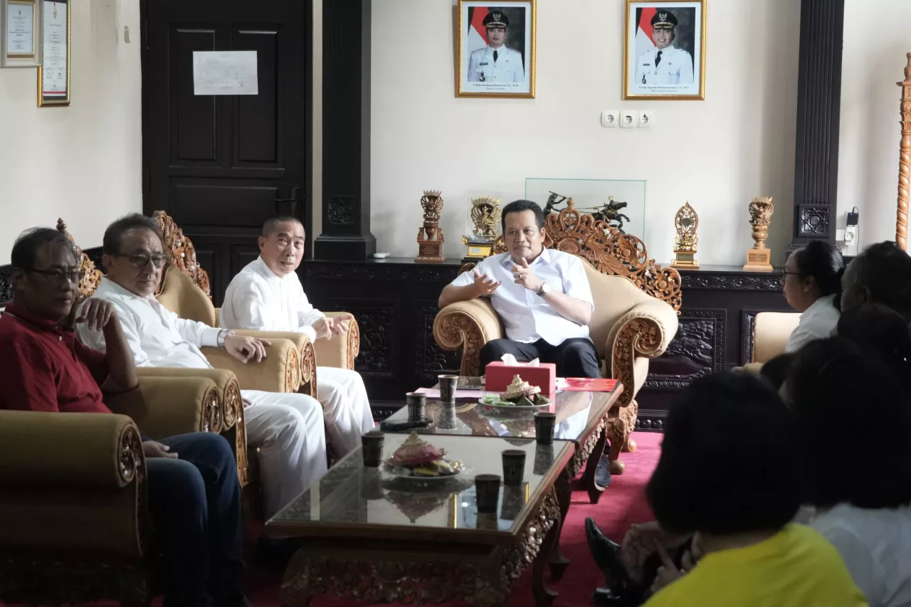 Sannipata Waisak 2569 BE di Vihara Empu Astapaka, Gilimanuk: Bupati Kembang Hartawan Siap Hadir