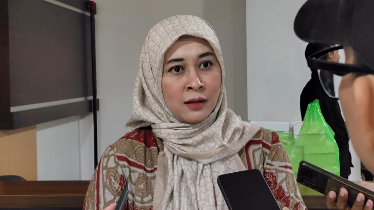 Srikandi Politisi Gerindra Dorong Pemerataan Akses Beasiswa dan Perluasan Kuota di Surabaya