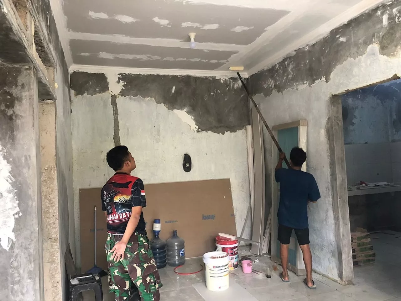 Betonisasi Selesai, TMMD Depok Kejar Target Pembangunan Tiga Rumah Tak Layak Huni