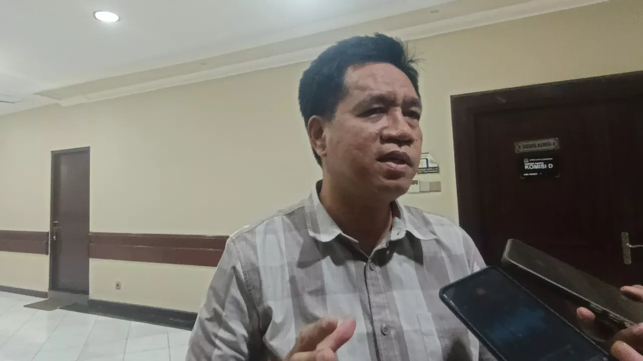 DPRD Geram Utang 425Miliar Bangun Jalan Elite, Bedah Rumah Dipangkas,Proyek Pemkot Pro-Developer