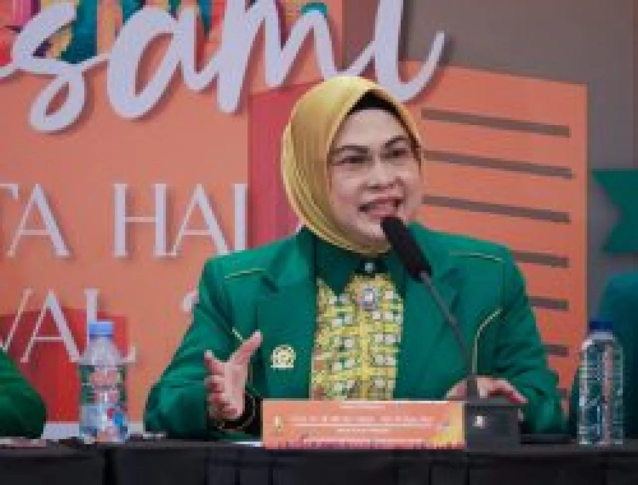 Muslimah Bangkit! PERSAMI Gaungkan Semangat Ekonomi Halal Lewat Jakarta Halal Festival 2025