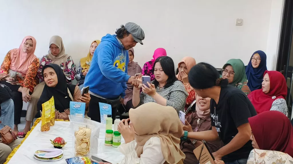 Dipandu RLD Surabaya, Indosat dan Pemkot Pasuruan Dorong UMKM Naik Kelas Lewat Pelatihan AI