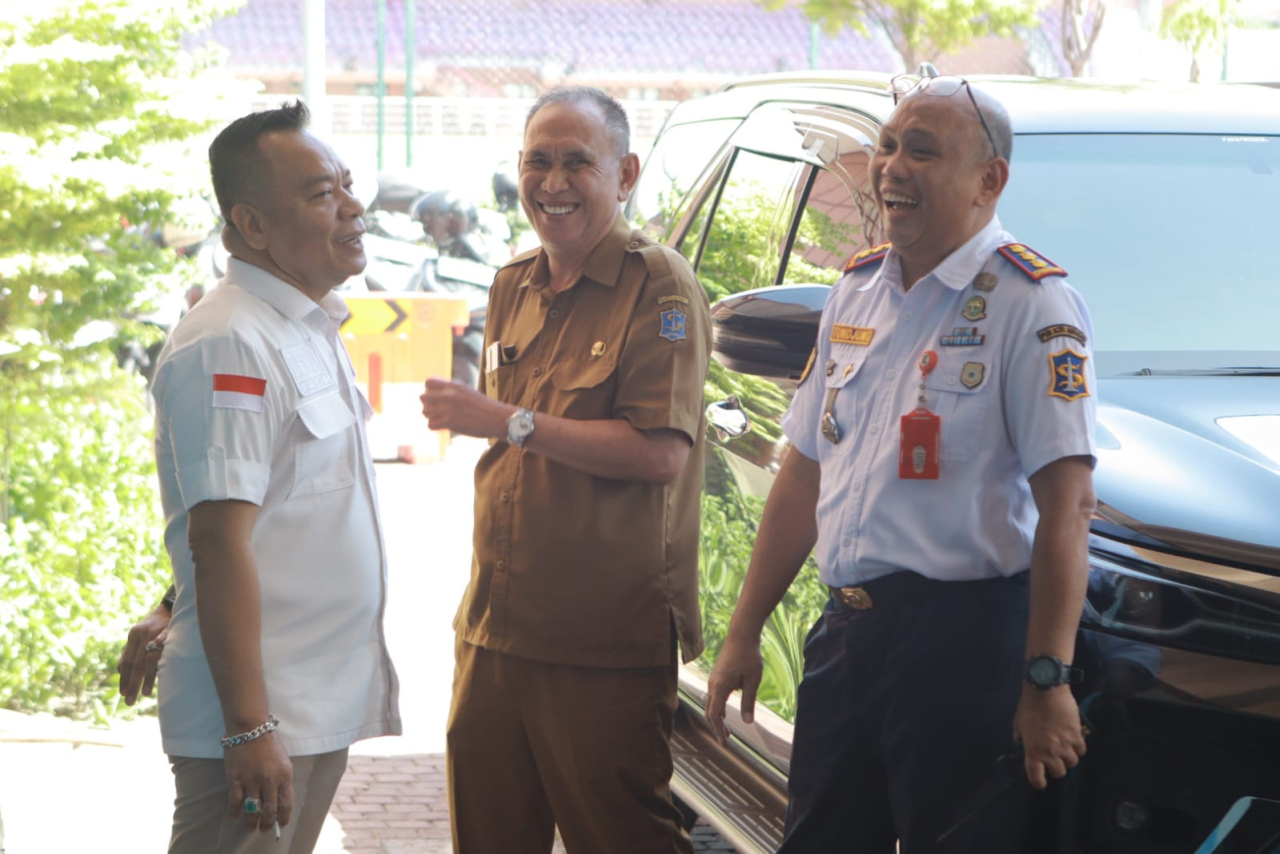 Komisi A DPRD Surabaya Apresiasi 1.840 Pegawai Honorer Surabaya Resmi Diangkat sebagai PPPK