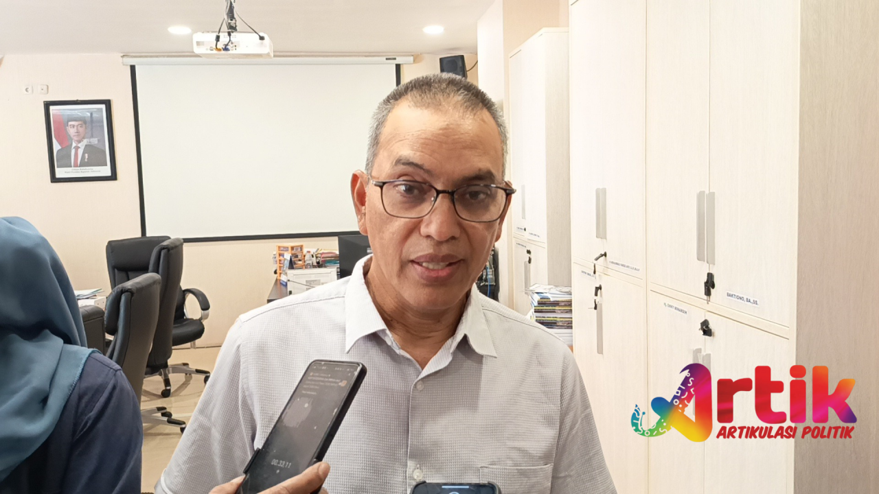 M. Machmud Wakil Ketua Komisi B DPRD Surabaya. (Rudi)