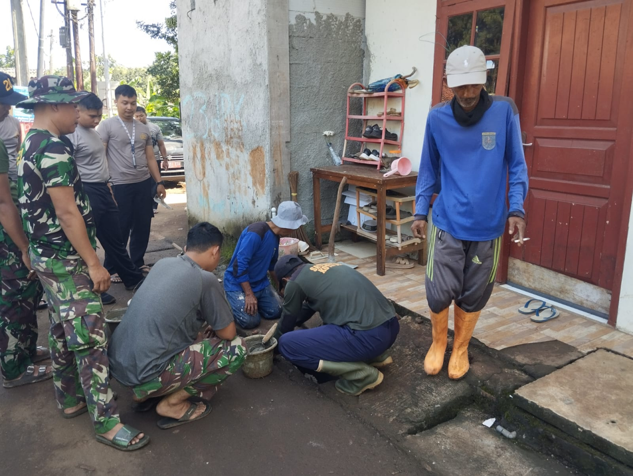 TMMD ke-124 Depok Hari ke-22 Percepatan Pembangunan Fisik, Drainase, dan RTLH untuk Warga Harjamukti