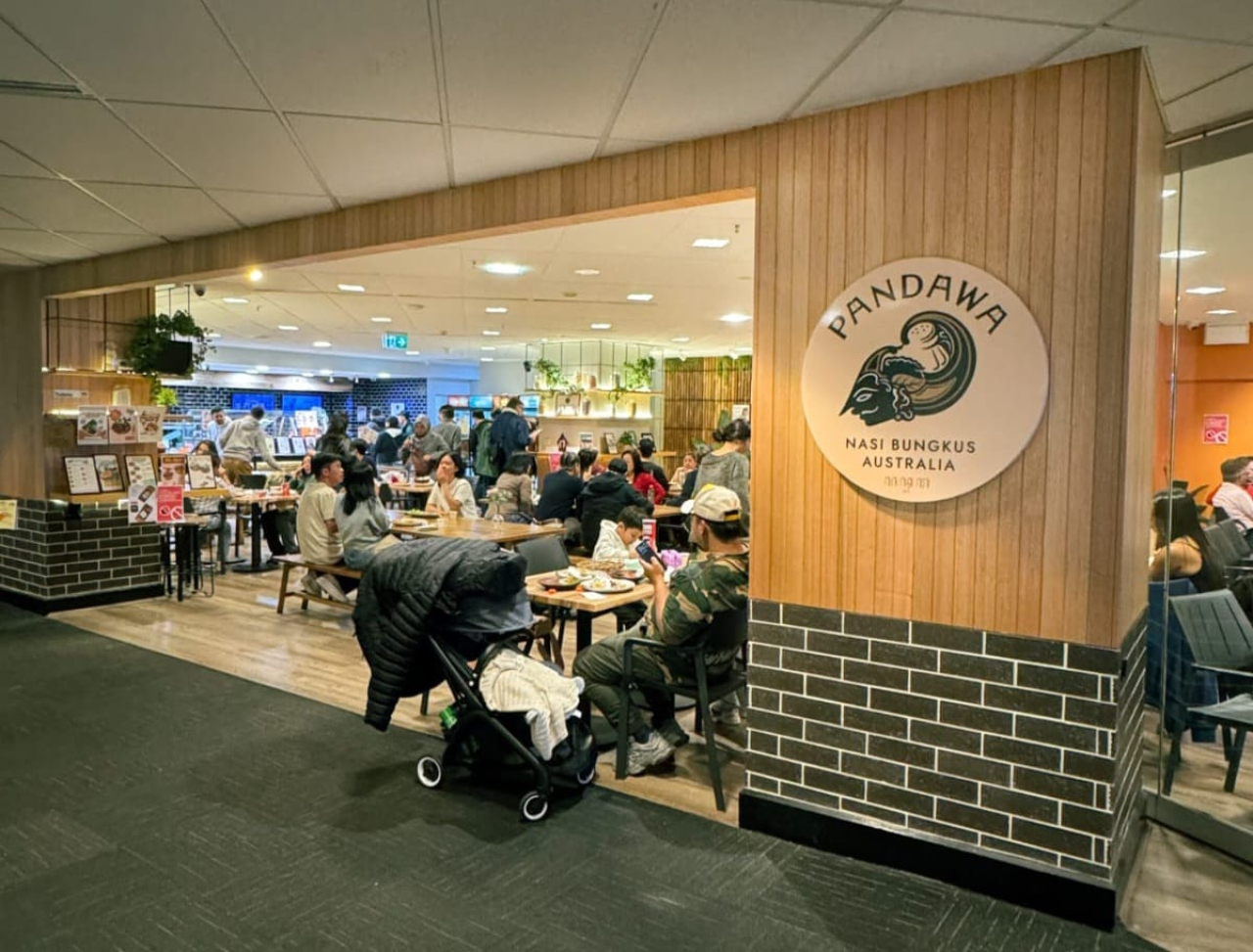 Setelah dua tahun melayani pecinta kuliner Tanah Air di Australia, restoran halal Garam Merica Sydney kini resmi bertransformasi menjadi Pandawa Restoran Indonesia.