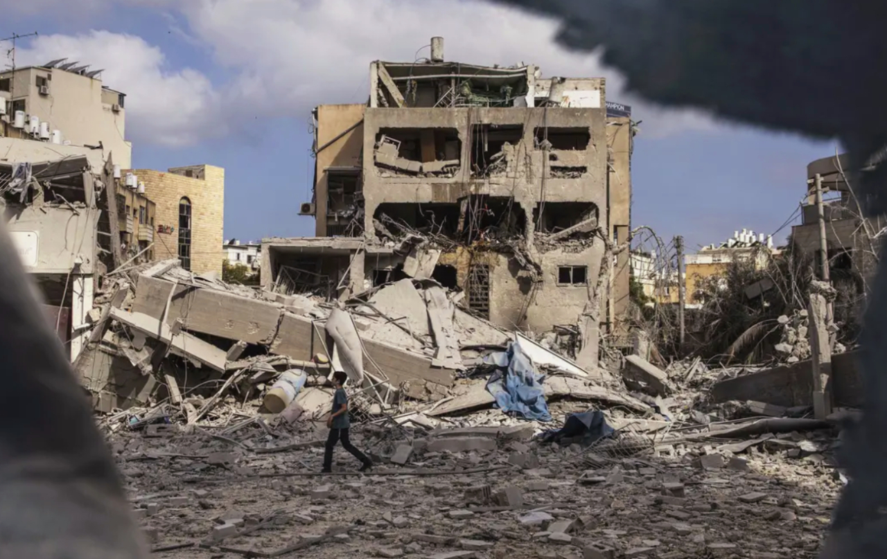 Israel Serang Fasilitas Nuklir Iran, Teheran Balas dengan Hujan Rudal ke Wilayah Israel